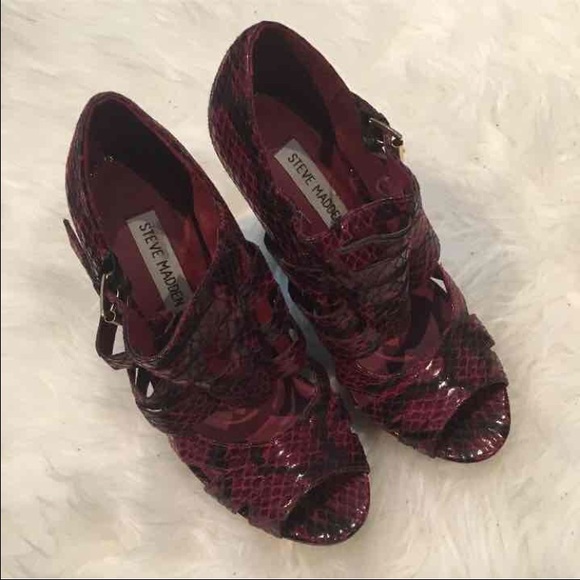 Steve Madden platform heels - Picture 1 of 3